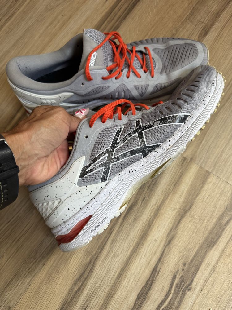 Оригинални мъжки маратонки Asics MetaRun! 44 н