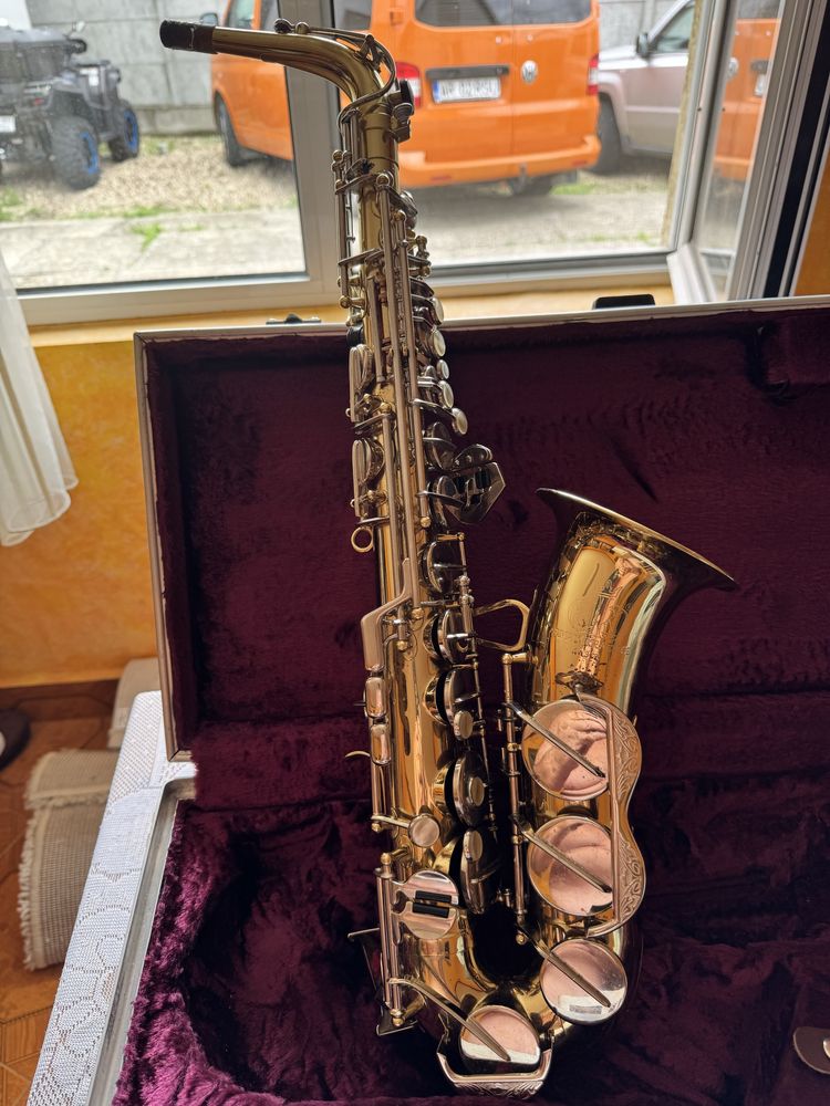 Vand saxofon Amati Kraslice AAS 21