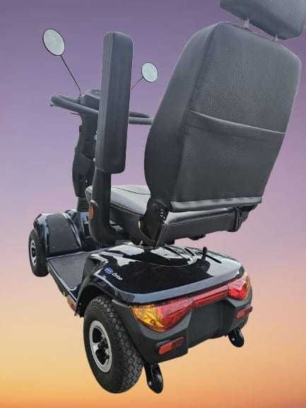 Scuter Mobilitate Electric Invacare Orion