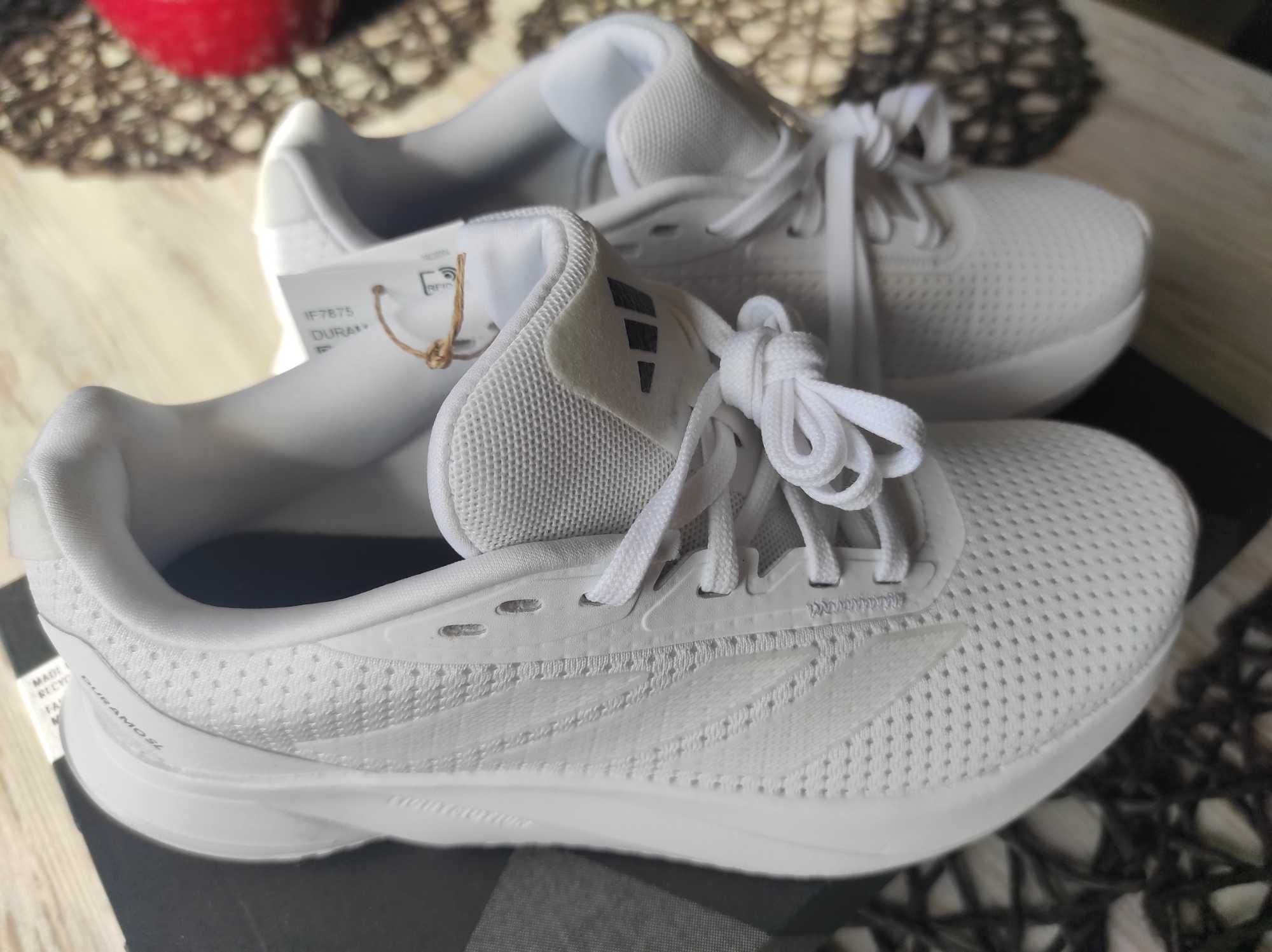 Маратонки Adidas duramo Sl за бягане бял цвят