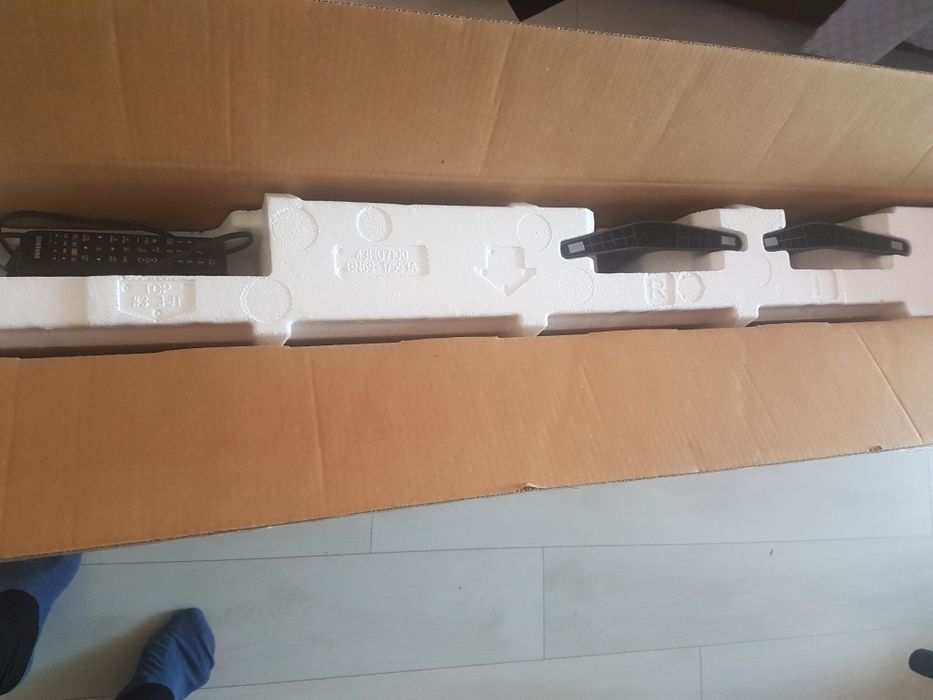 Tv led smart 4k Samsung 109 cm