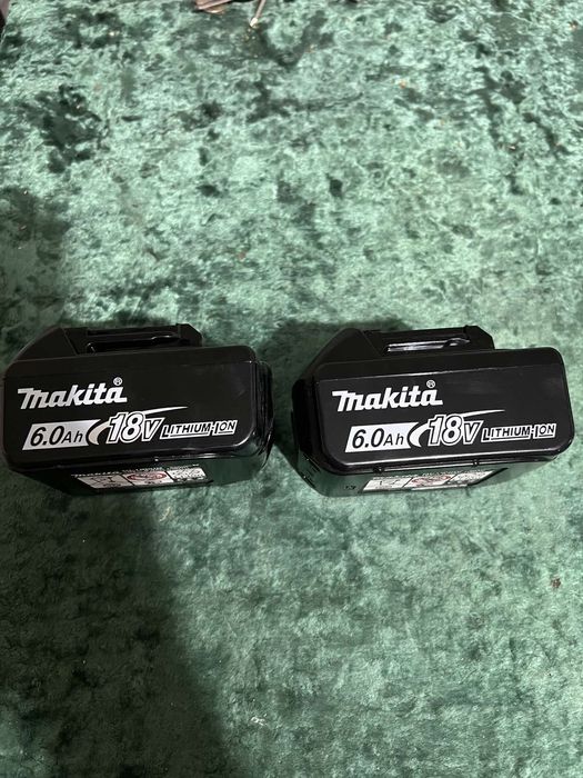 Батерия Макита BL1860B