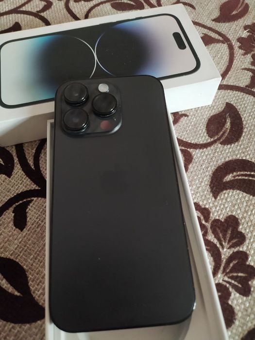 Продам iPhone 14 Pro