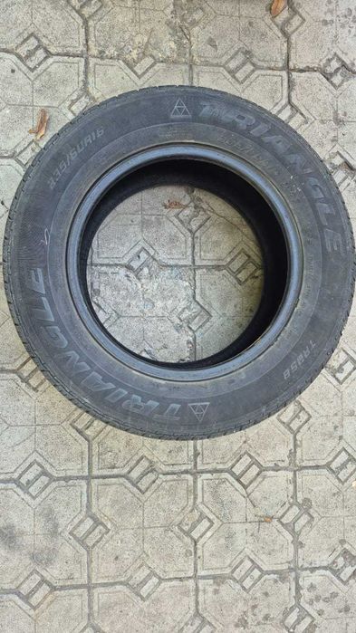 Комплект шин Triangle 235/60 R16 бу