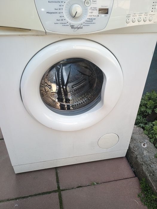 Mașina de spălat AEG