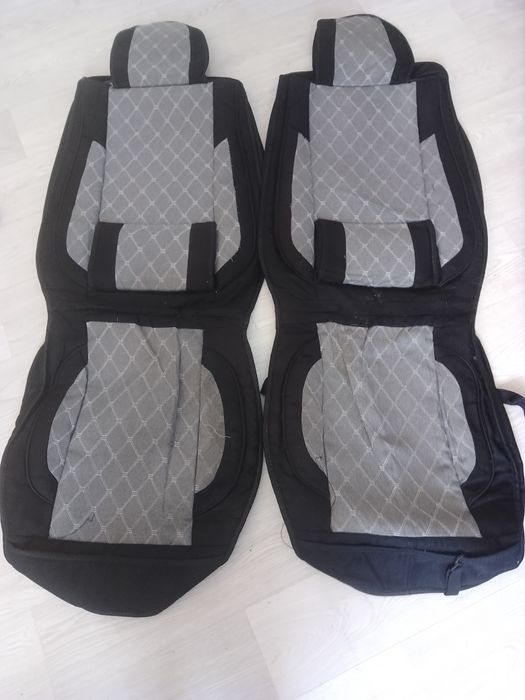 Чехлы автомобильные   передних и задних сидении.ВХорошем состоянии