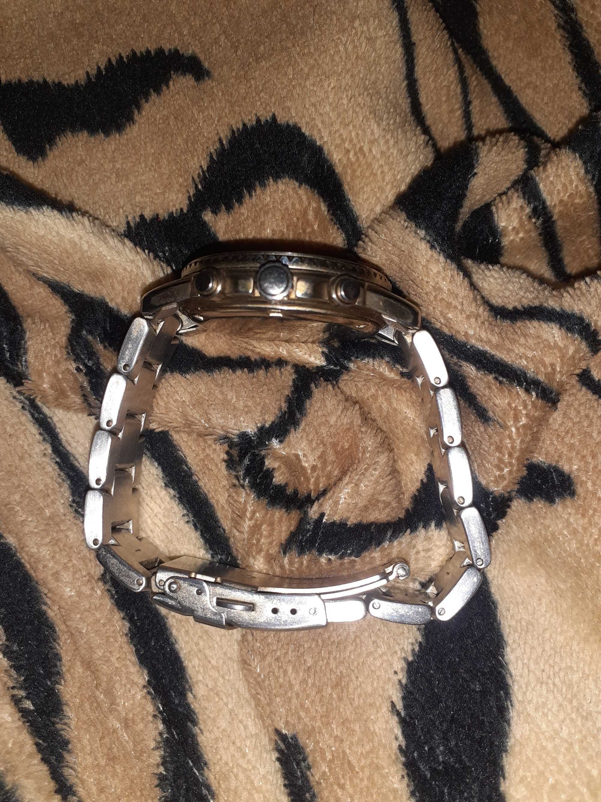 Orient  Alarm Chronograph