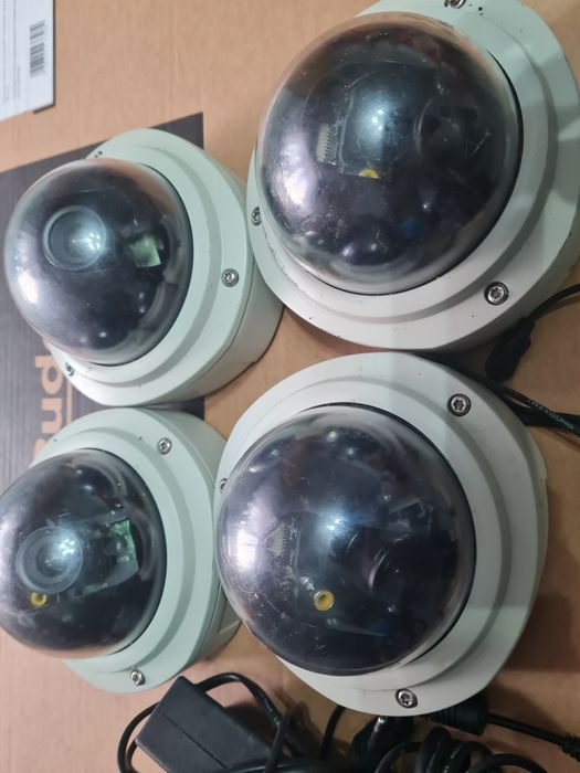 Dvr cu 4 camere supraveghere