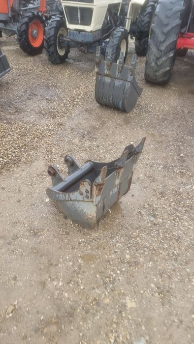 Cupa multifunctionala cupe sapat excavator furci Import Ital