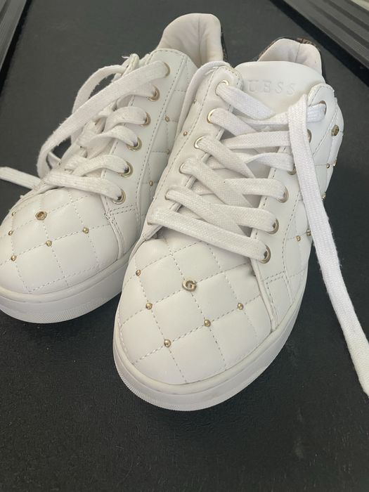 Sneakers / adidasi scurti  GUESS damă, marime 40