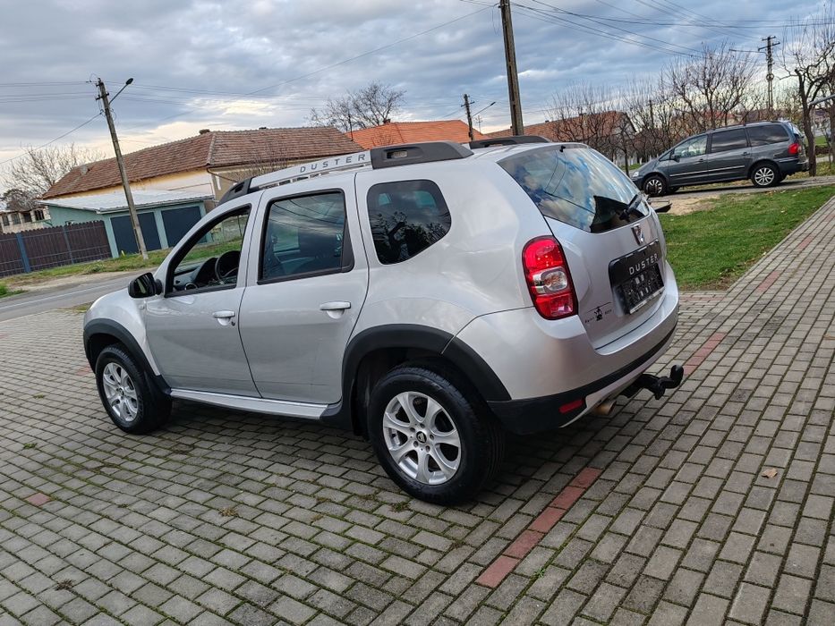 Dacia Duster 4×4 Facelift 170.000 Km An 2014-1.5 Diesel 110 Cai Euro 5