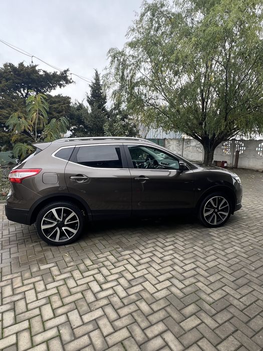 Nissan Qashqai /Tekna /Automat/Maro/Panoramic