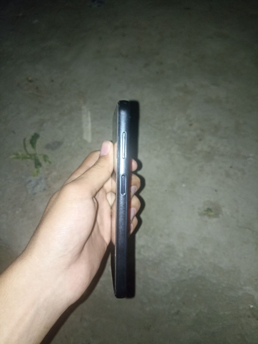 Samsung      A14