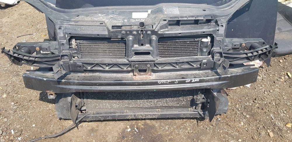 Armatura bara fata vw golf 5motor 2.0tdi cod motor bmn