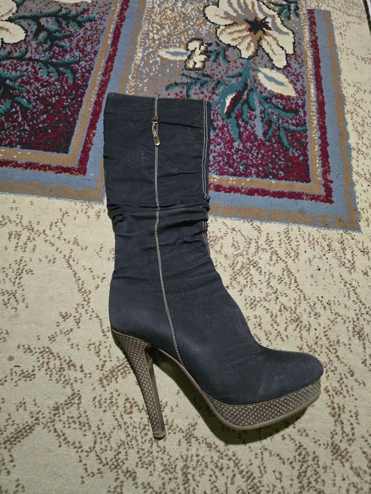 Продам зимнюю обувь б/у