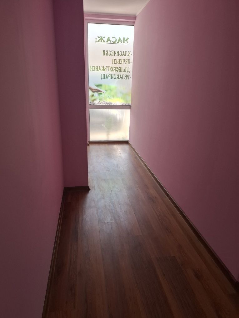 Дава се под наем Магазин в Казанлък - 40 кв.м за 229.5 € - Снимка #3