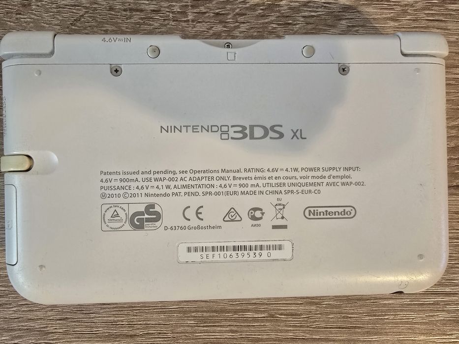 Nintendo 3DS XL cu o problema