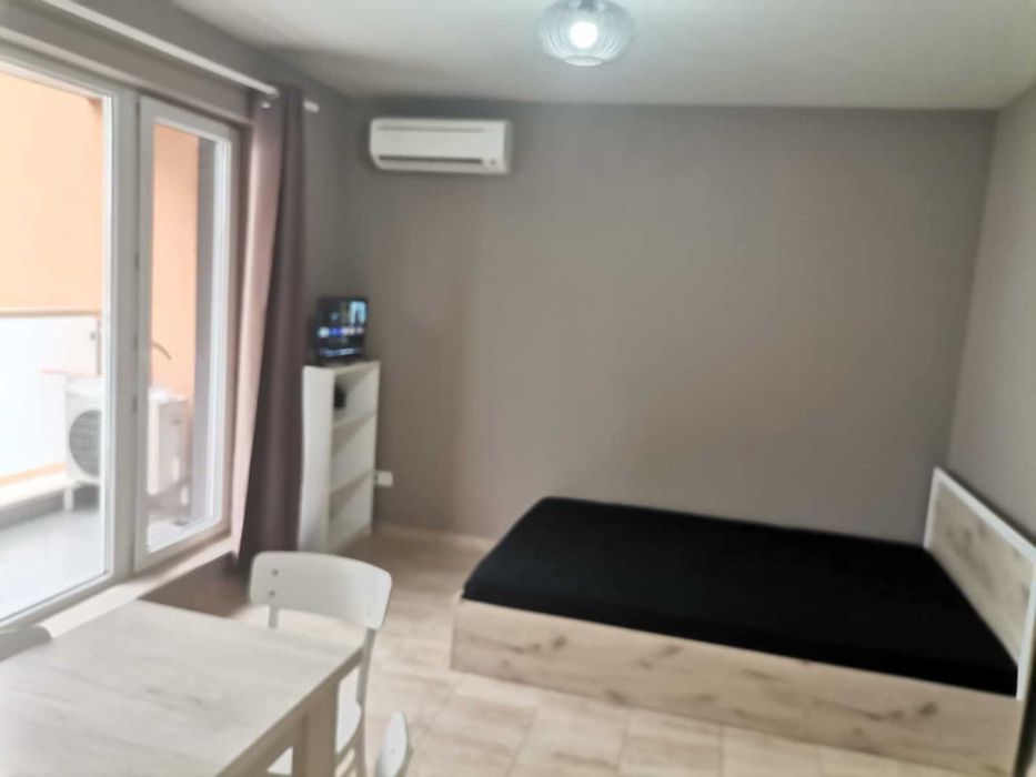 Дава се под наем Двустаен апартамент в София, Люлин 9 - 60 кв.м за 458.49 € - Снимка #2