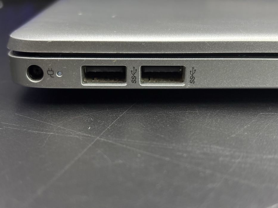 HP EliteBook 15S Ryzen 5 5500 16 GB RAM SSD 480 Gb