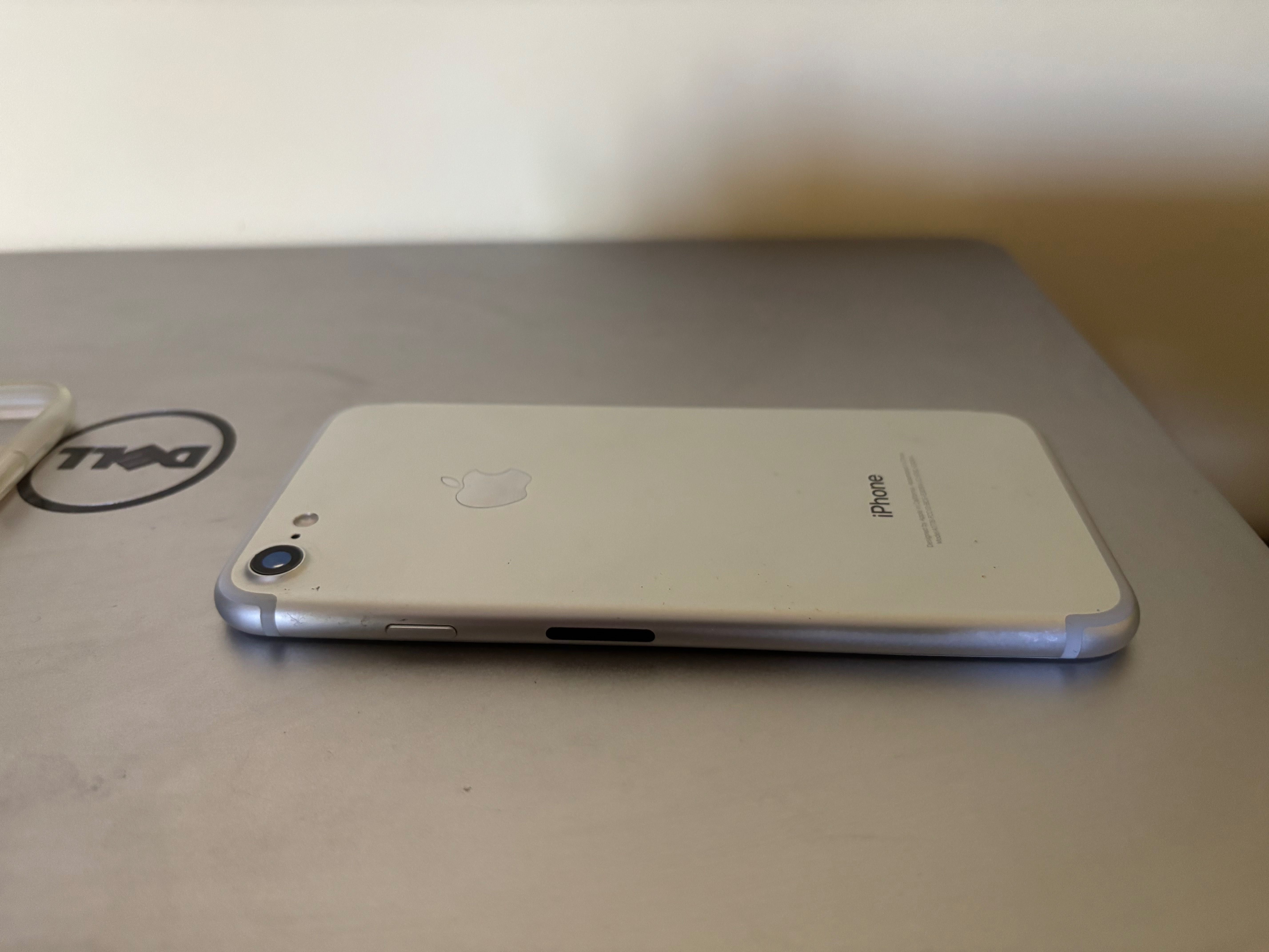 iPhone 7 32gb memory