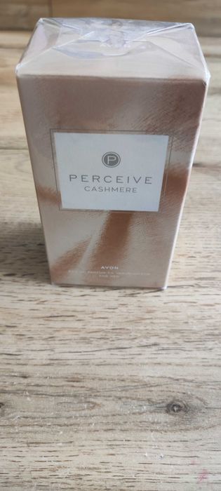 Дамски парфюми AVON и др. - различни видове