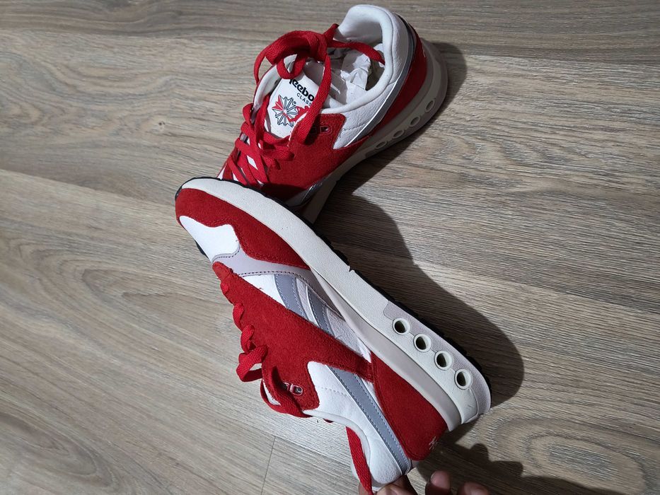 ERS World Shoes - Reebok