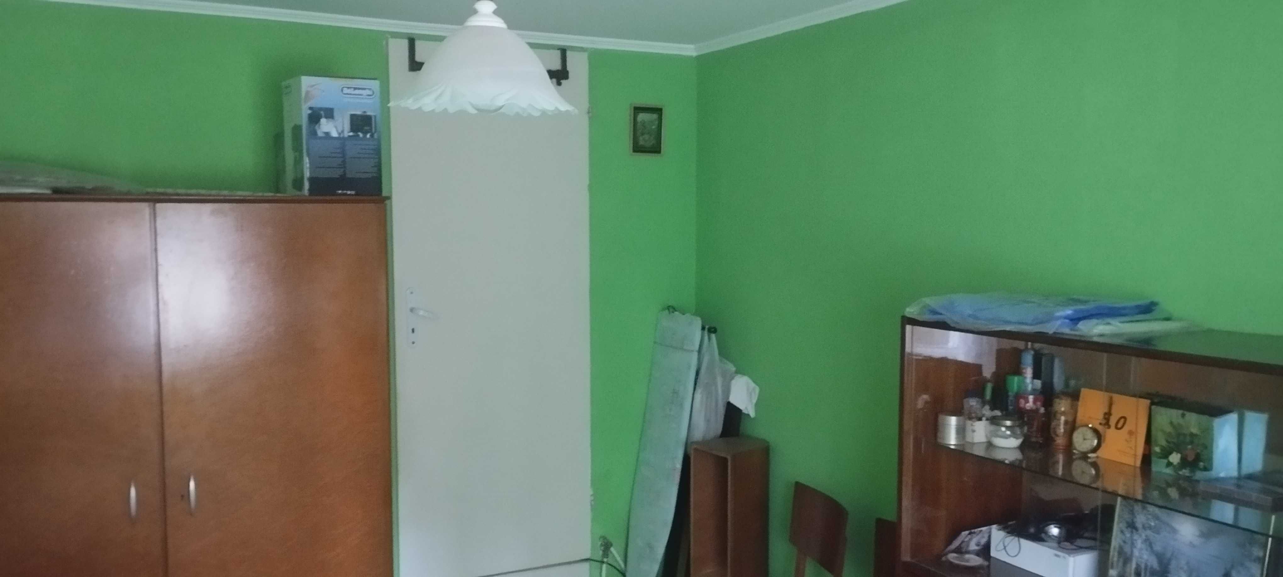 Къща с магазин в с. Иваново от собственик