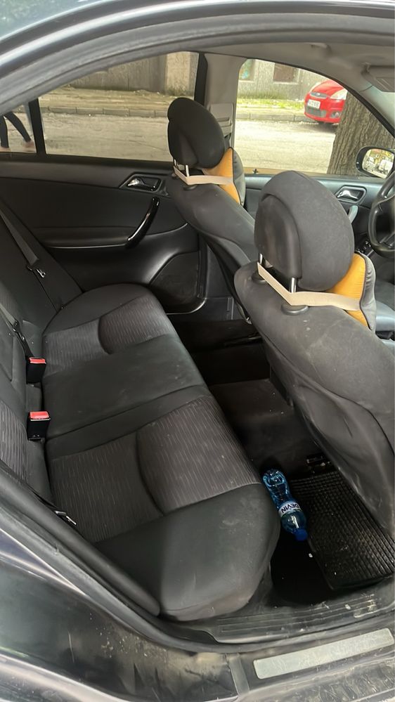 Mercedes C200 CDI 122кс. 2004г СПЕШНО!!!