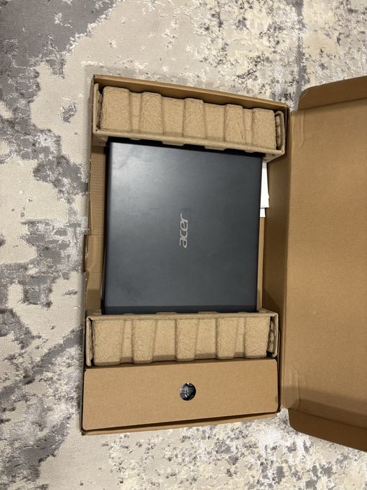 продается ноутбук Acer