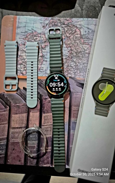 Samsung Galaxy Watch 7 44mm LTE (+BT+GPS+WiFi) green, GARANTIE 08.2026