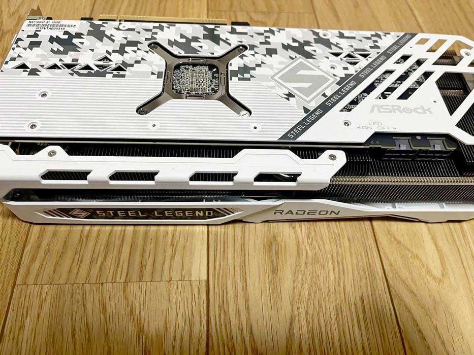 Чисто НОВА Radeon RX 7700 XT ASRock Steel Legend 12GB OC White