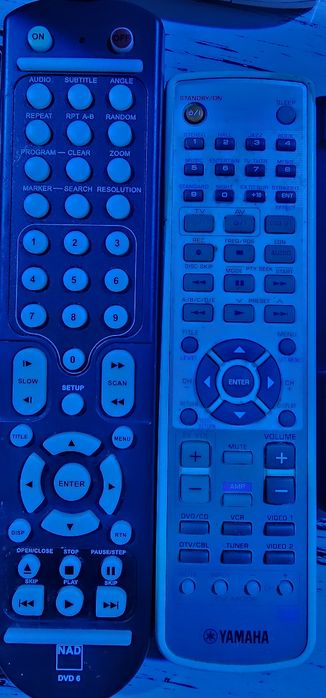 Telecomanda denon  apple yamaha bang and olufsen harman  onkyo samsung