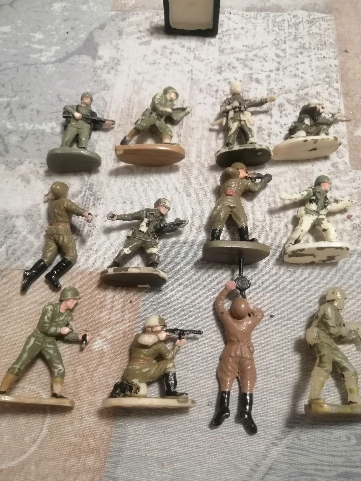 Войници, рицари, фигурки