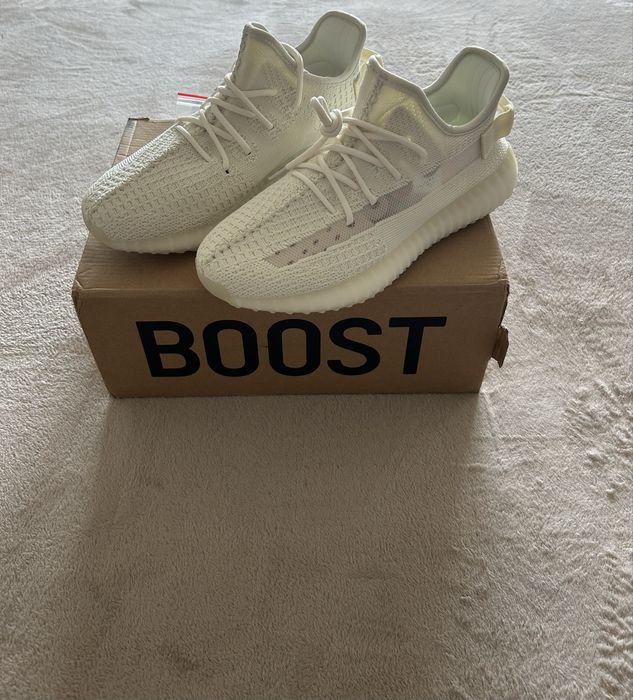 Yeezy boost 350 V2