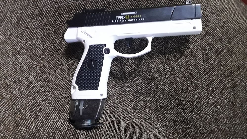 OFERTĂ NOU Pistol electric apa jucărie (Rezervor mare și mic)