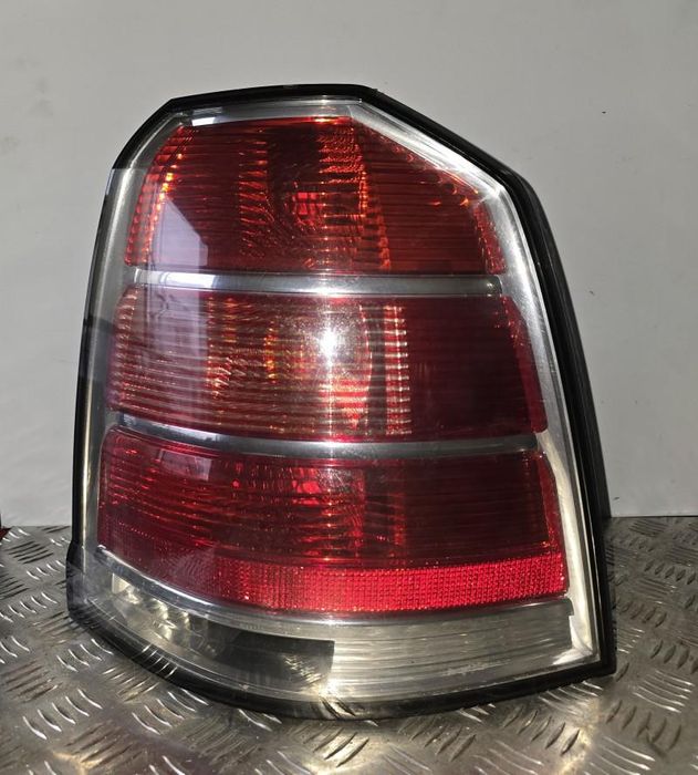 Stop haion / portbagaj stanga Opel Zafira B