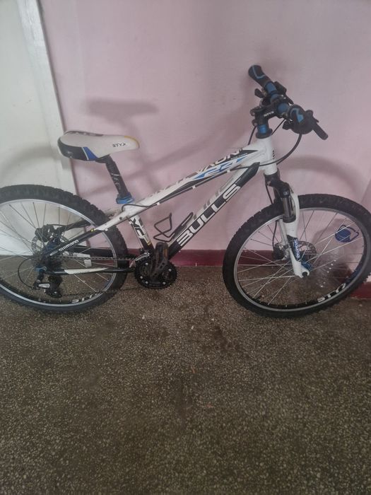 Vand bicicleta bulls