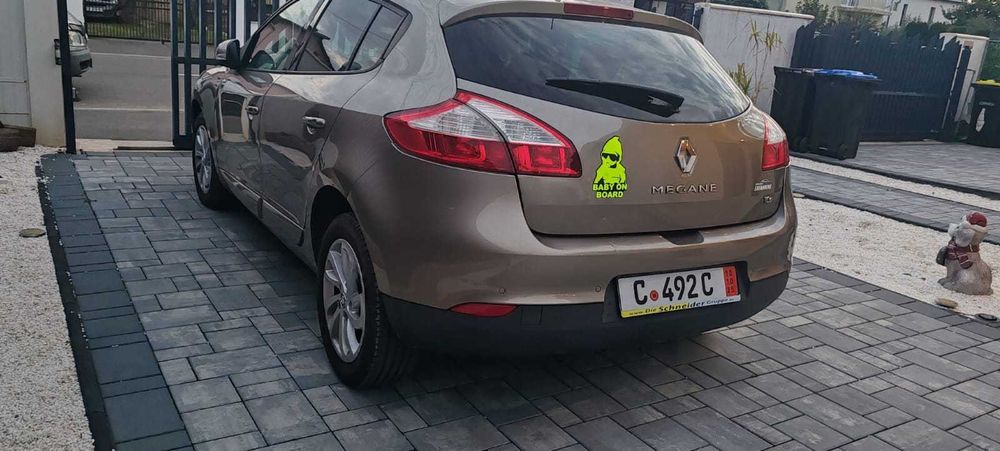 Vand Renault Megane 100000 km An 2013