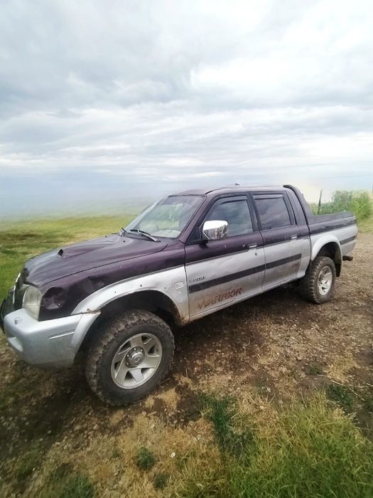 Vând Mitsubishi L200