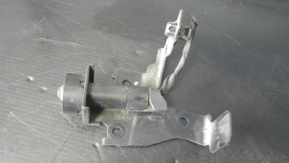 senzor alarma switch  kia cee'd ceed break facelift  2010 93880-1h000