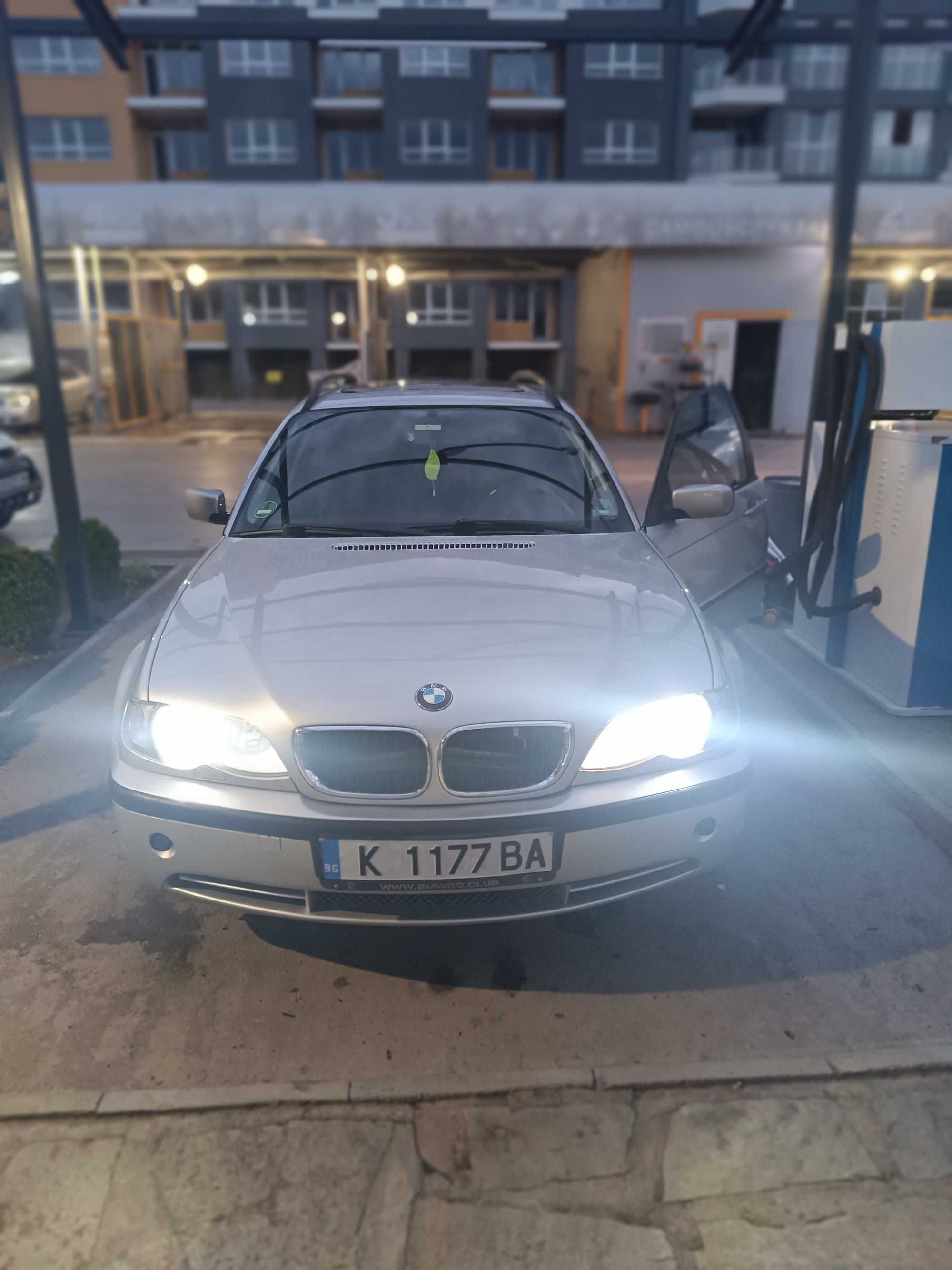 Продавам BMW 330 xi  4*4