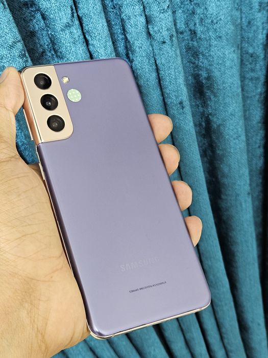 Samsung S21  5G  8/256gb