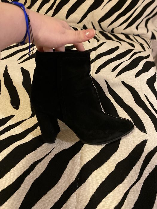 Ghete din piele intoarsa naturala masura 39