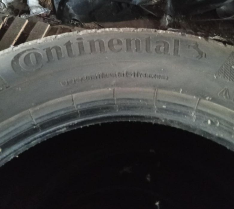 Гуми Континентал 215/65/17 Зимни