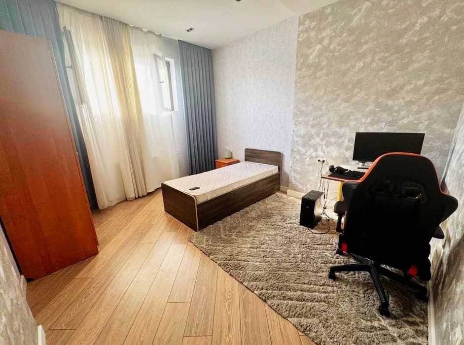 Юнусабад Фарогат Махалля 
О-р универсам кург  BYD автосалон
2, 7-соток