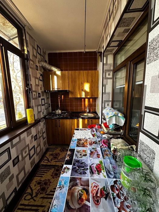 Продаётся 1 комнатная квартира Мирзо Улугбекский район  массив Ттз1