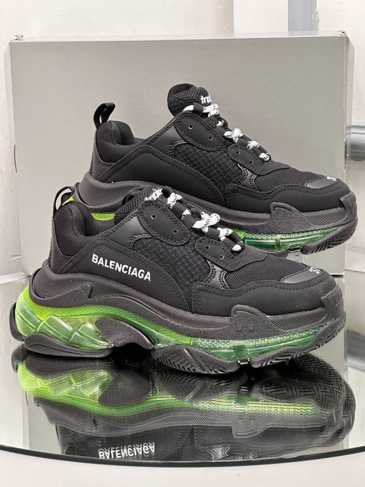 Adidasi Balenciaga triple s Premium full box 36-40