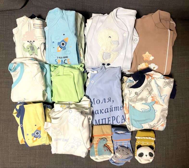 Лот бебешки дрехи за момче - 0 - 3 м.