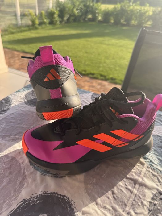 Adidasi baschet nr. 35