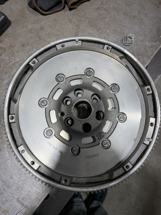 Volanta masa dubla VW / Audi - LUK 1.9 TDI